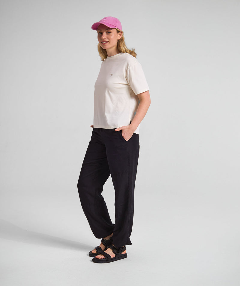 Ladies FreeMotion Tee - Ivory