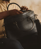 Elliot - Pebble Black