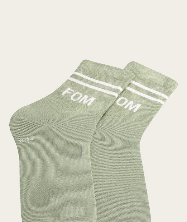 Socks Active - Avocado/ Cream Stripes (Size 8-12)