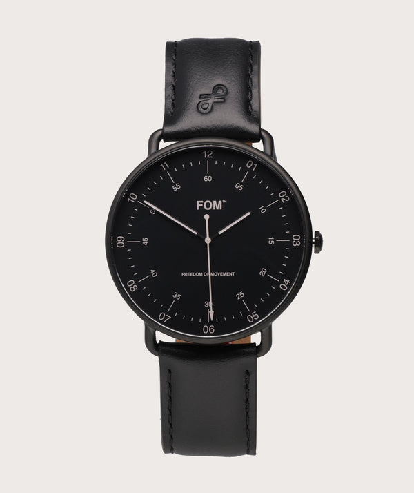 Pilot Matte Black/ Black - Black (42mm)