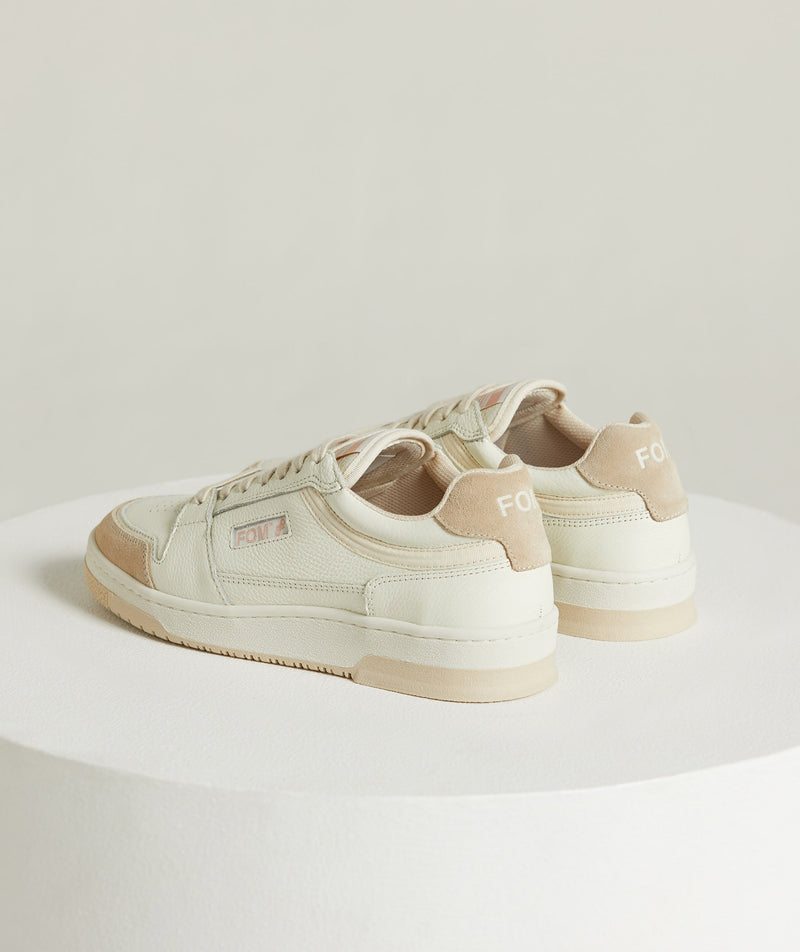 Ladies Courts - Rose Cloud