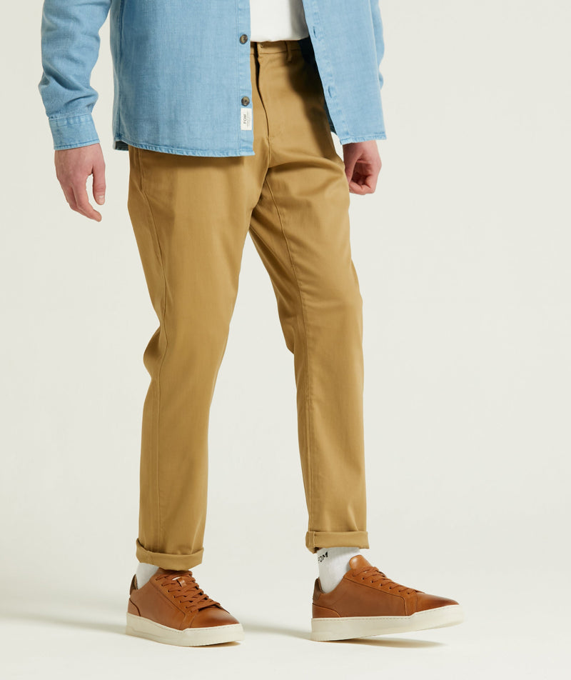 FOM 100 - Tan